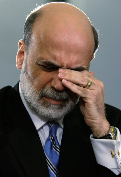 1_11_10_ben_bernanke_crying.jpg