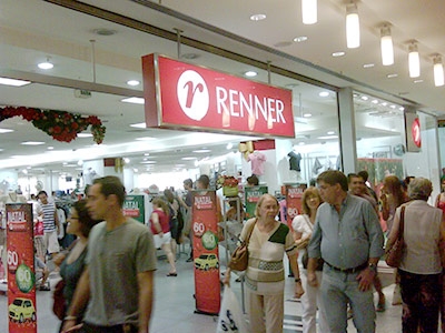 Renner seeks feedback from customers begore they leave the store