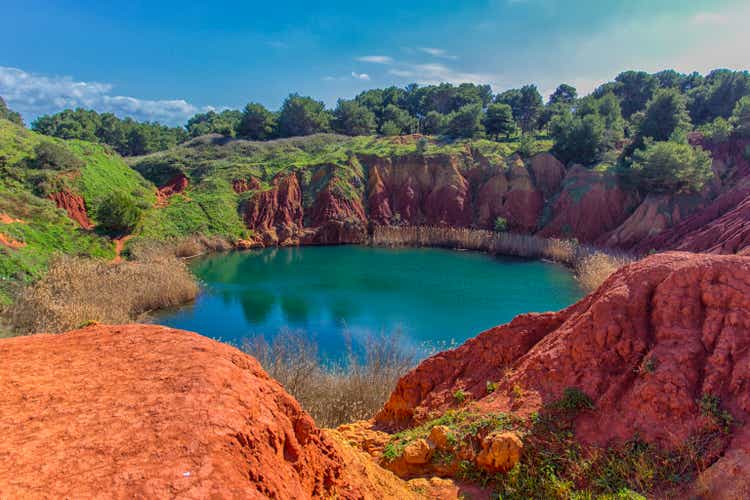 Salento: Otranto, bauxite quarry cave