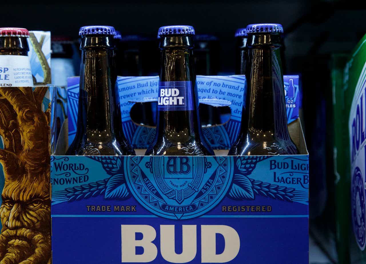 Anheuser-Busch: Bud Light Cans Don't Change The Bottom Line