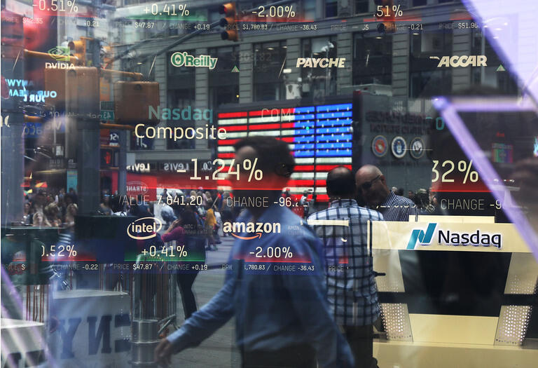 NASDAQ Falls On Tech Company Earnings Reports