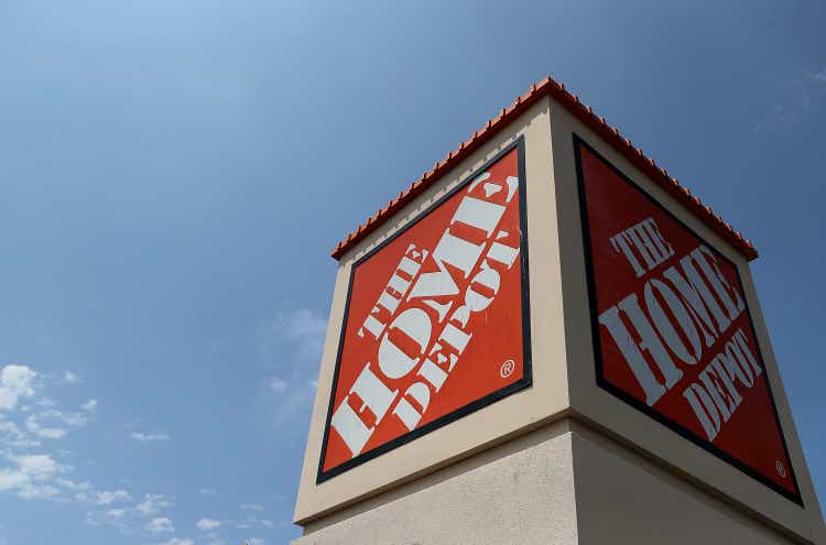 Home Depot Reports Earnings That Far Surpass Wall Street"s Expectations