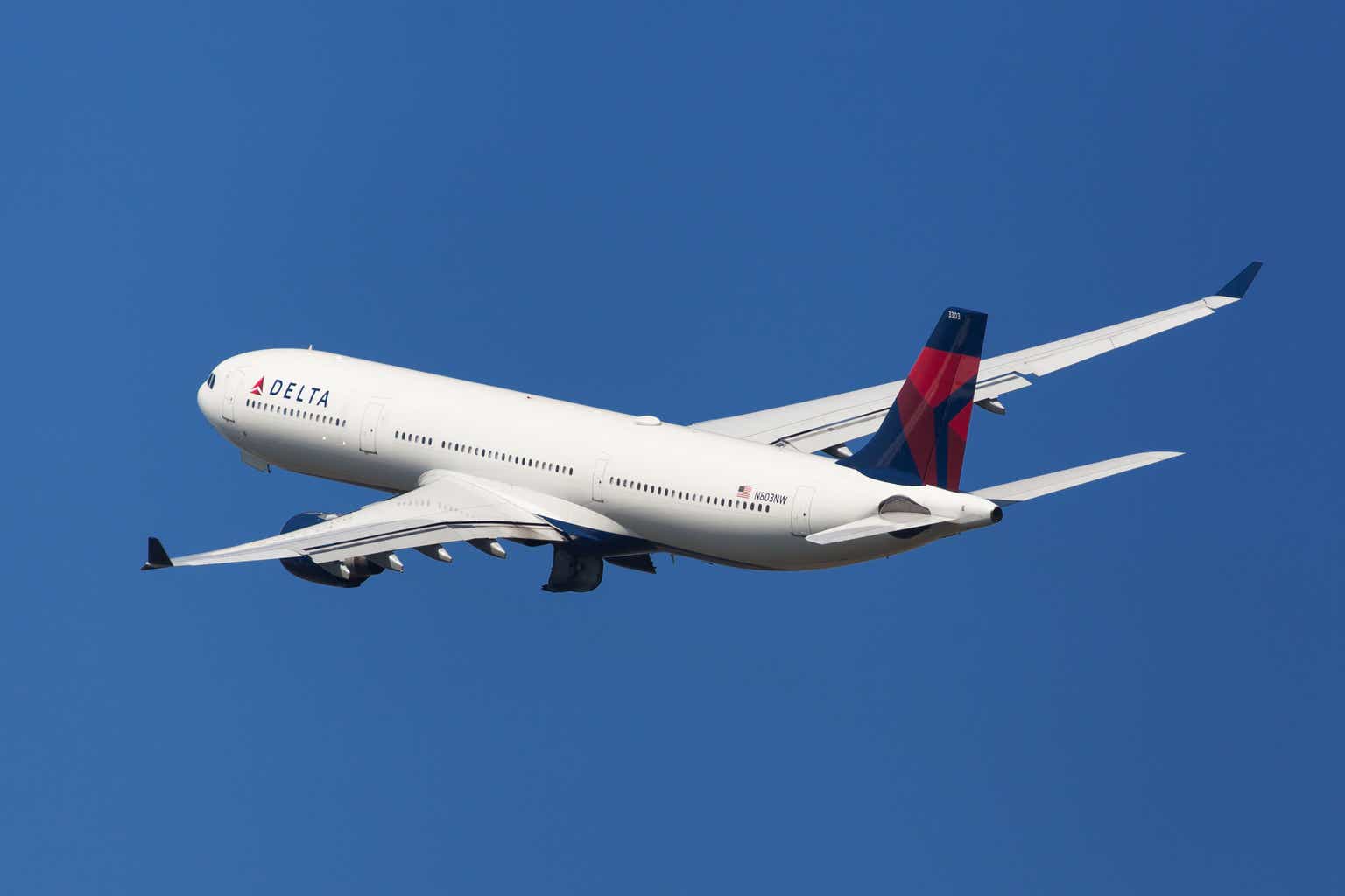 delta-air-lines-q3-preview-still-a-favorite-ahead-of-earnings-nyse