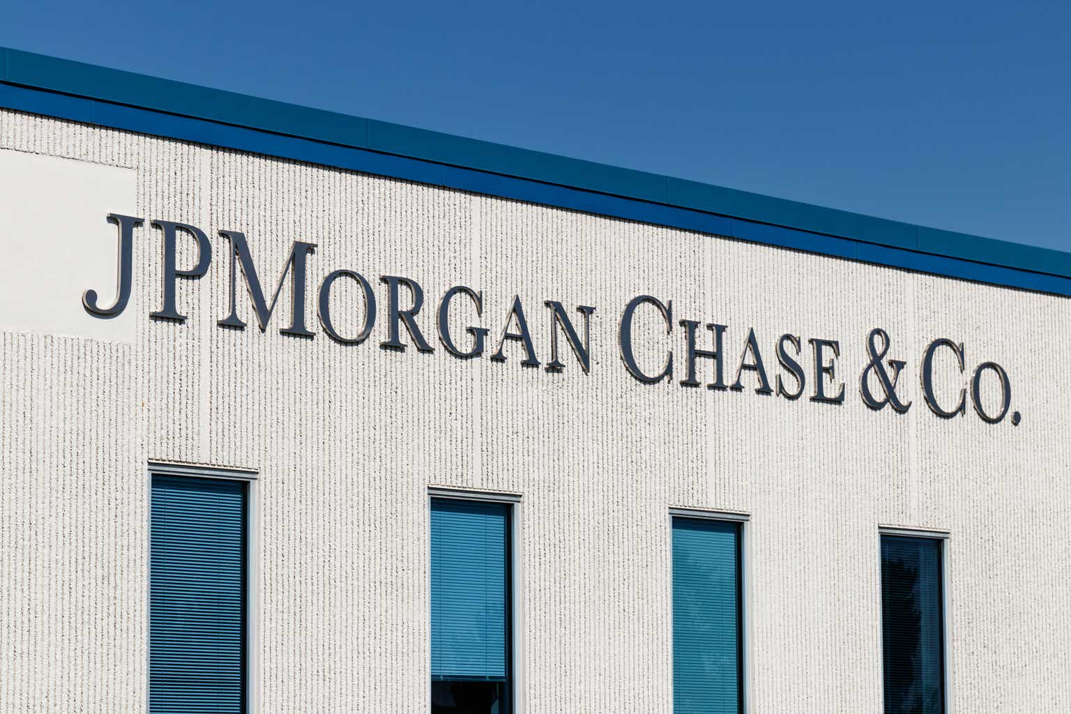 JPMorgan Chase Stock: Buy For 2023 And Beyond (NYSE:JPM)