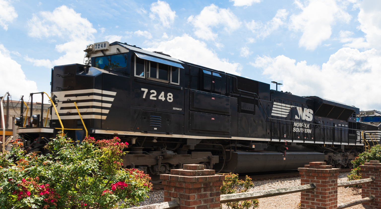 Norfolk Southern Stock Decelerates As Baird Downgrades To Neutral NYSE   Image 1044350376 