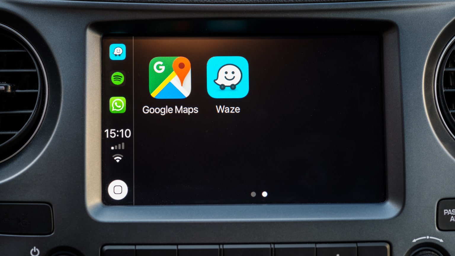 GM Ditches Apple CarPlay In Chevy Blazer, Latest Salvo In Auto Dashboard  Wars (NYSE:GM)