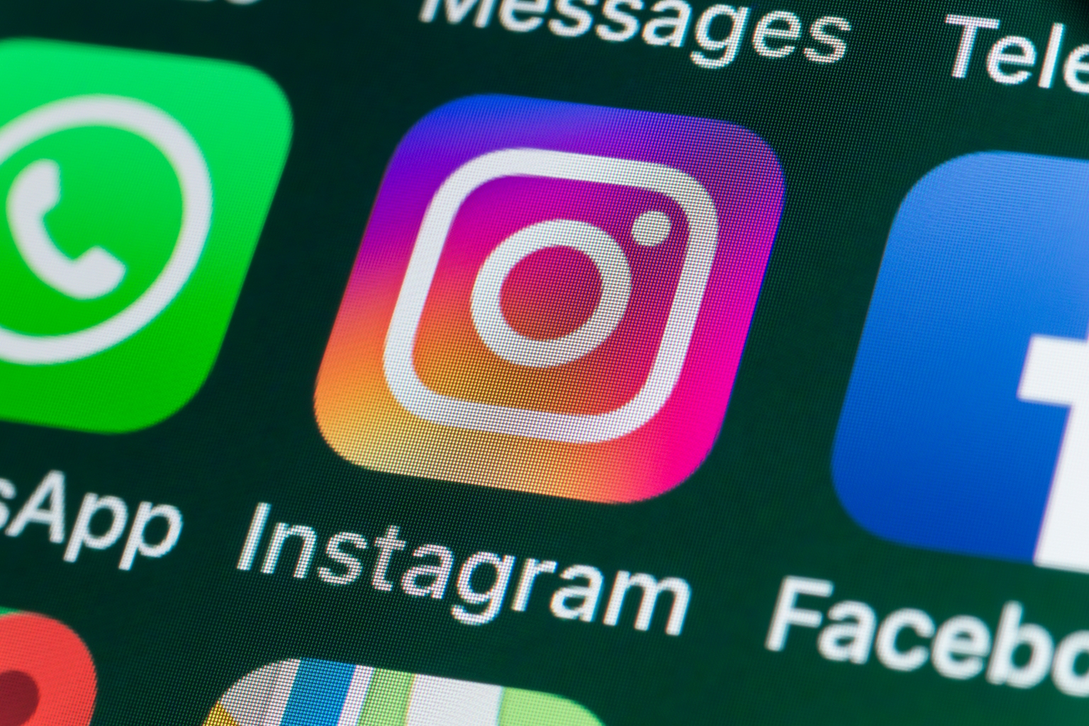 Meta Platforms: Time To Load Up On This Bargain