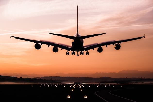 Airline outlook remains uncertain despite falling oil prices, Bernstein's Vernon says - CNBC interview