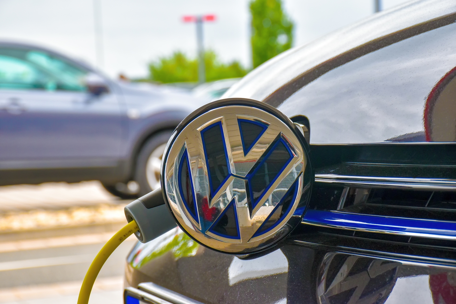 QuantumScape's Volkswagen Breakthrough Offers Hope To Bulls As U.S. EV Momentum Stalls