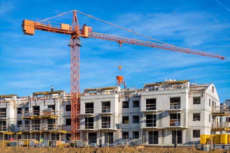 New complex of apartment buildings under construction