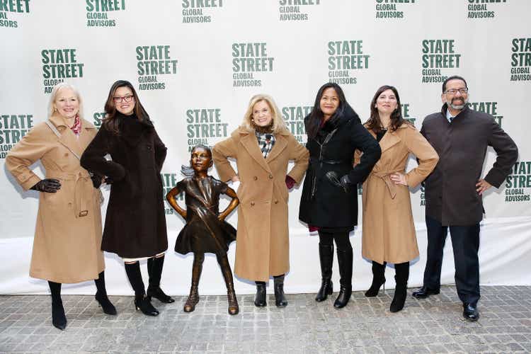 State Street Global Advisors Unveiled Fearless Girl In Her New Home Outside The NYSE