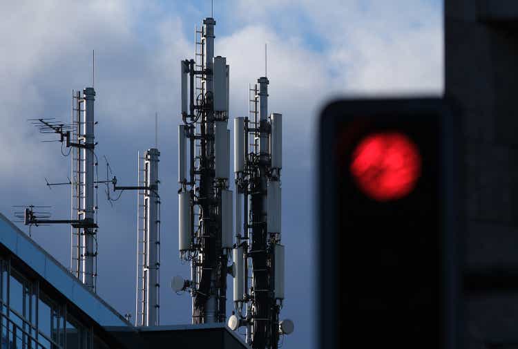 Mobile Phone Service Providers Go To Court Over 5G License Conditions