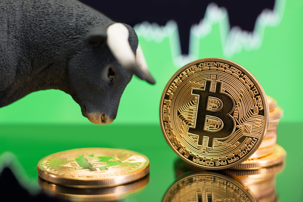 Bitcoin tops $50,000 for the first time in over two years amid spot ETF  momentum | Seeking Alpha