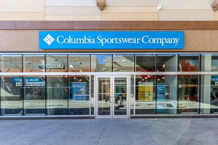 Columbia Sportswear storefront in Outlet Collection at Niagara