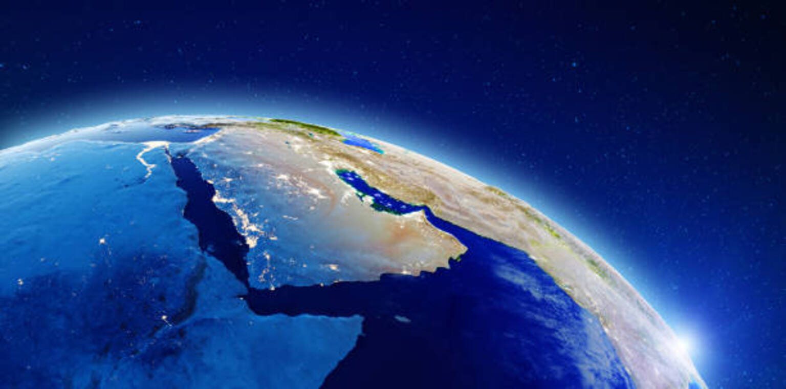 Saudi pipeline outage threatens 4% of global oil supply (CO1:COM ...