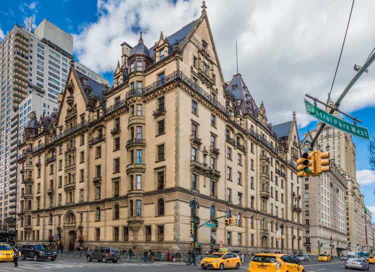 the Dakota Building Manhattan Landmarks New York City USA