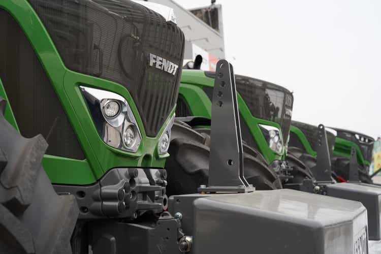 Tractor Fendt 1050 closeup a modern agricultural transport, modern tractor closeup