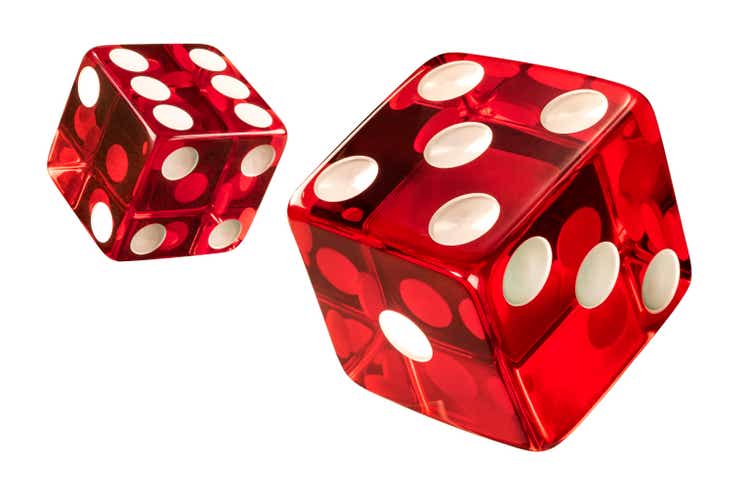 Red Casino dice (w/clipping path)