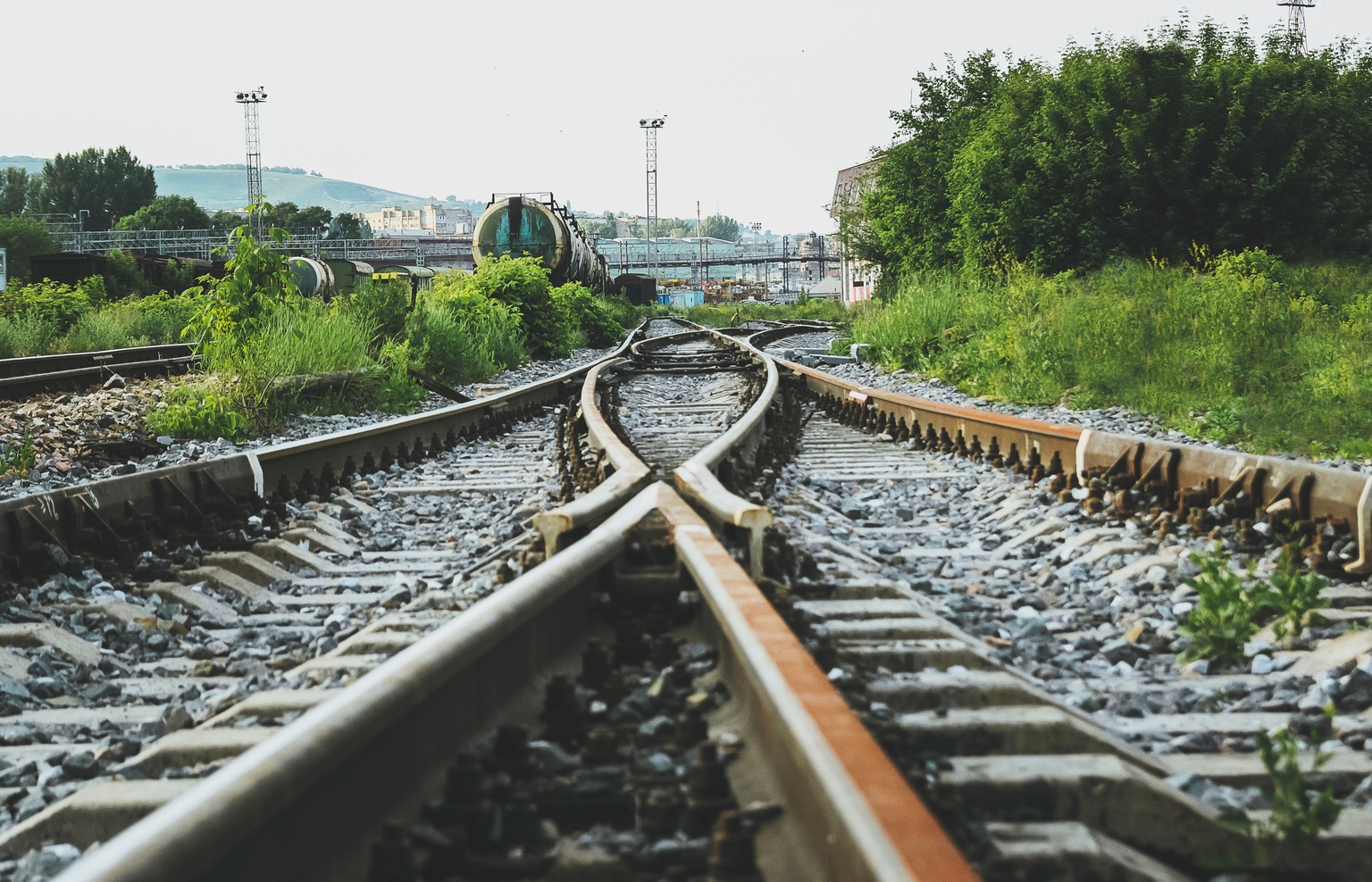 Are We Sure CSX And BNSF Are Playing It Wrong?