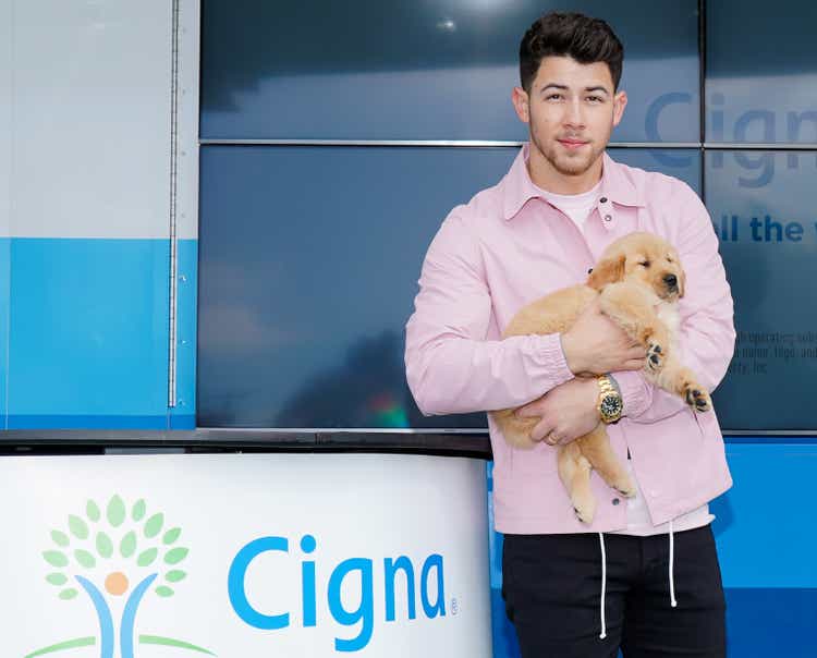 Nick Jonas And Puppy Co-Star Appear At Cigna