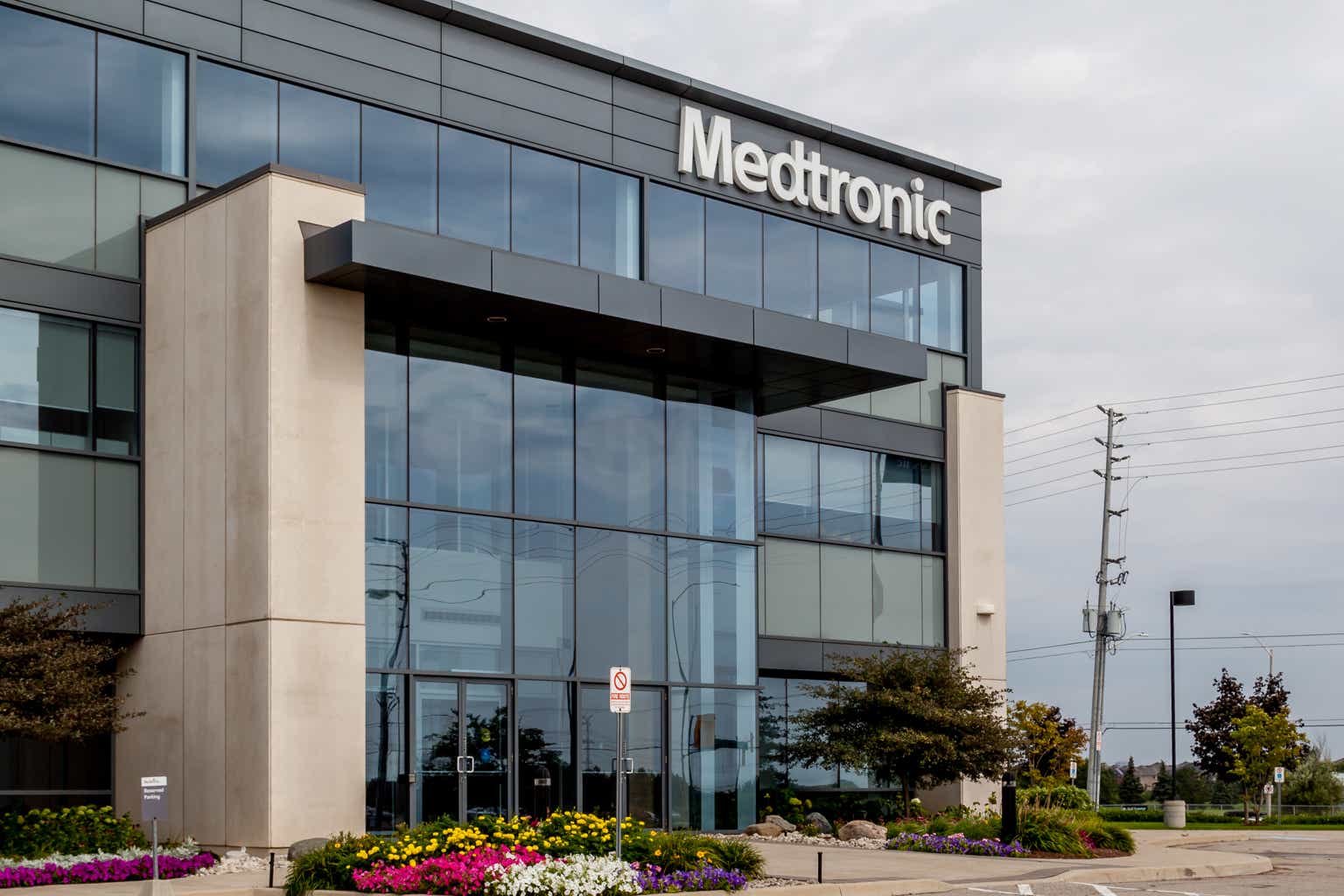 Medtronic: Quite A Few Supportive Sub-Plots Ahead Of The Q4-25 Earnings