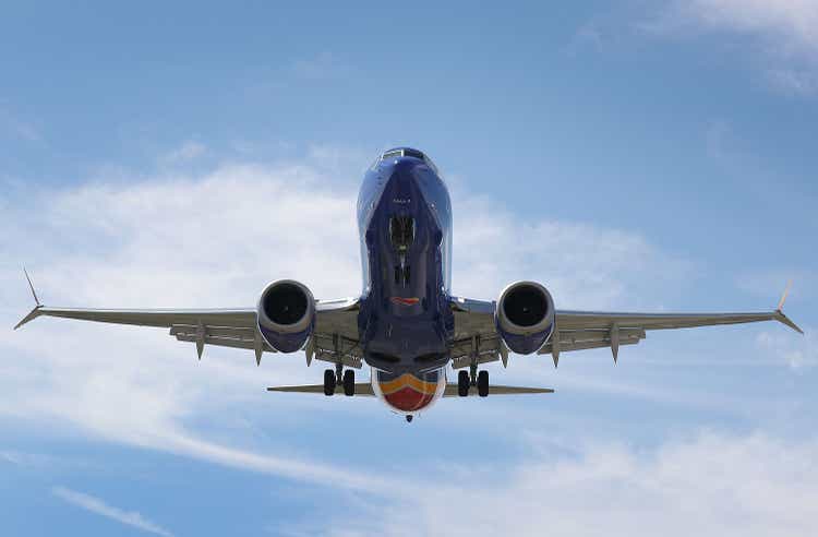 Aeronaves Boeing 737 MAX 8 enfrentam novo escrutínio após segundo acidente em 5 meses