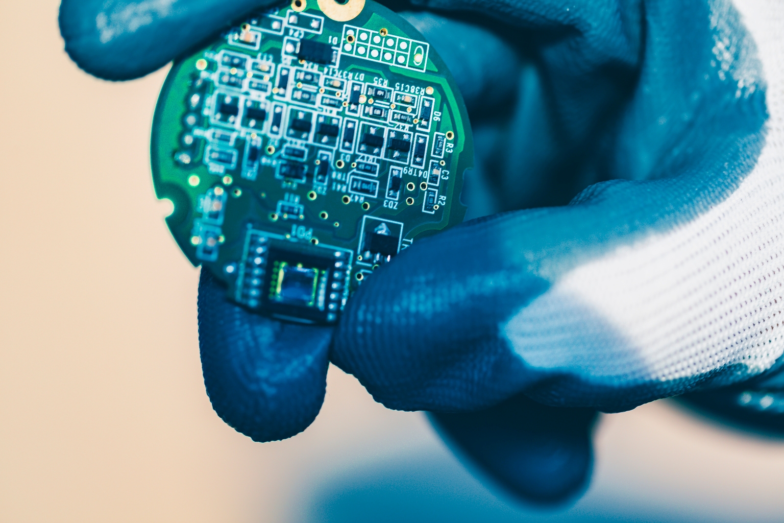 Navitas Targets Power Bottlenecks in AI Infrastructure