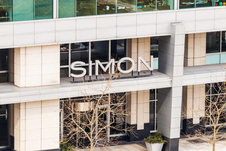 Indianapolis: Circa March 2019: Simon Property Group World Headquarters. SPG is a Commercial Real Estate Investment Trust (<a href='https://seekingalpha.com/symbol/REIT' title='ALPS Active REIT ETF'>REIT</a>) I