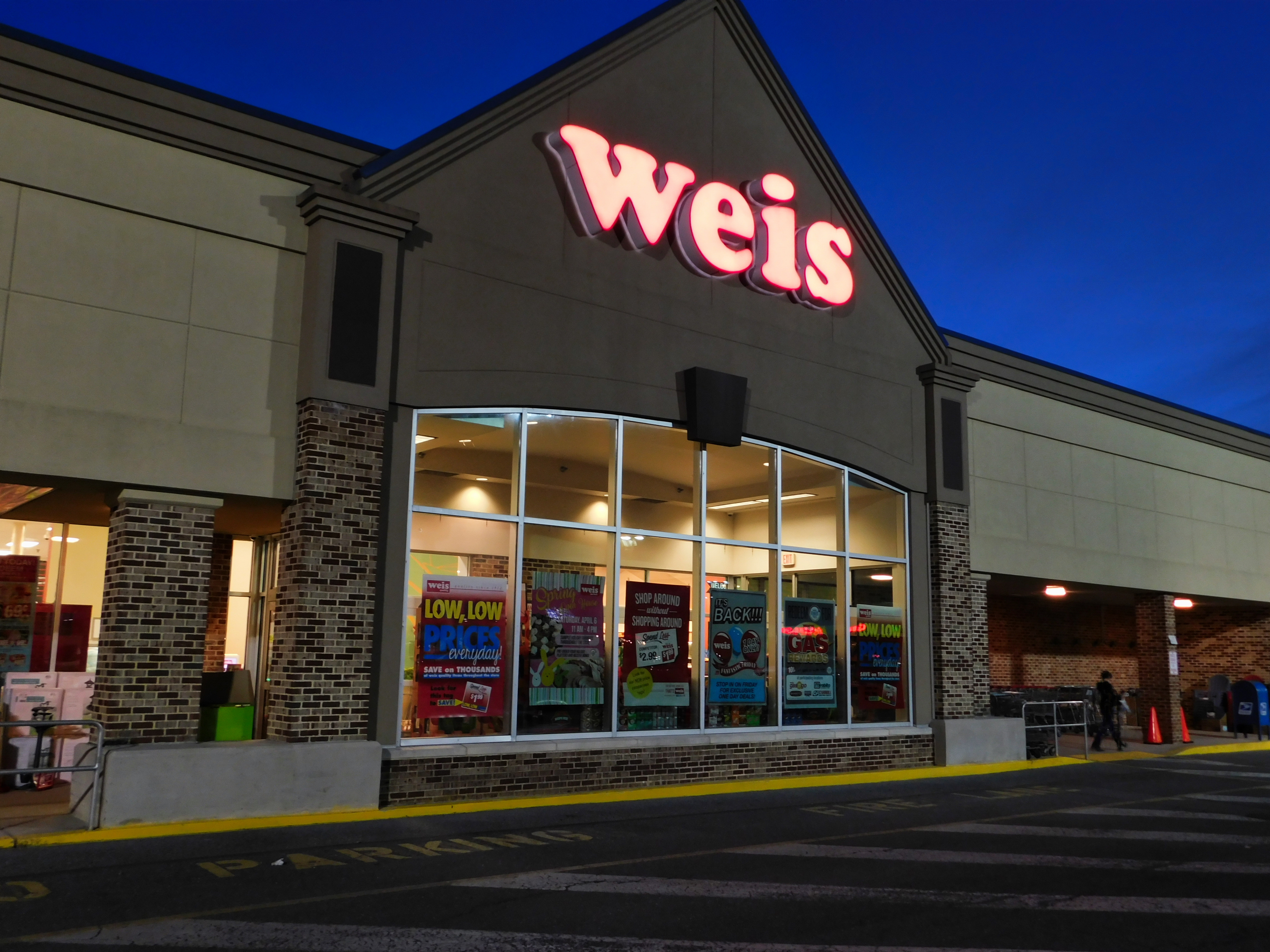 seekingalpha.com - Pedro Goulart - Weis Markets: Revisiting The Premiumization Story (NYSE:WMK)