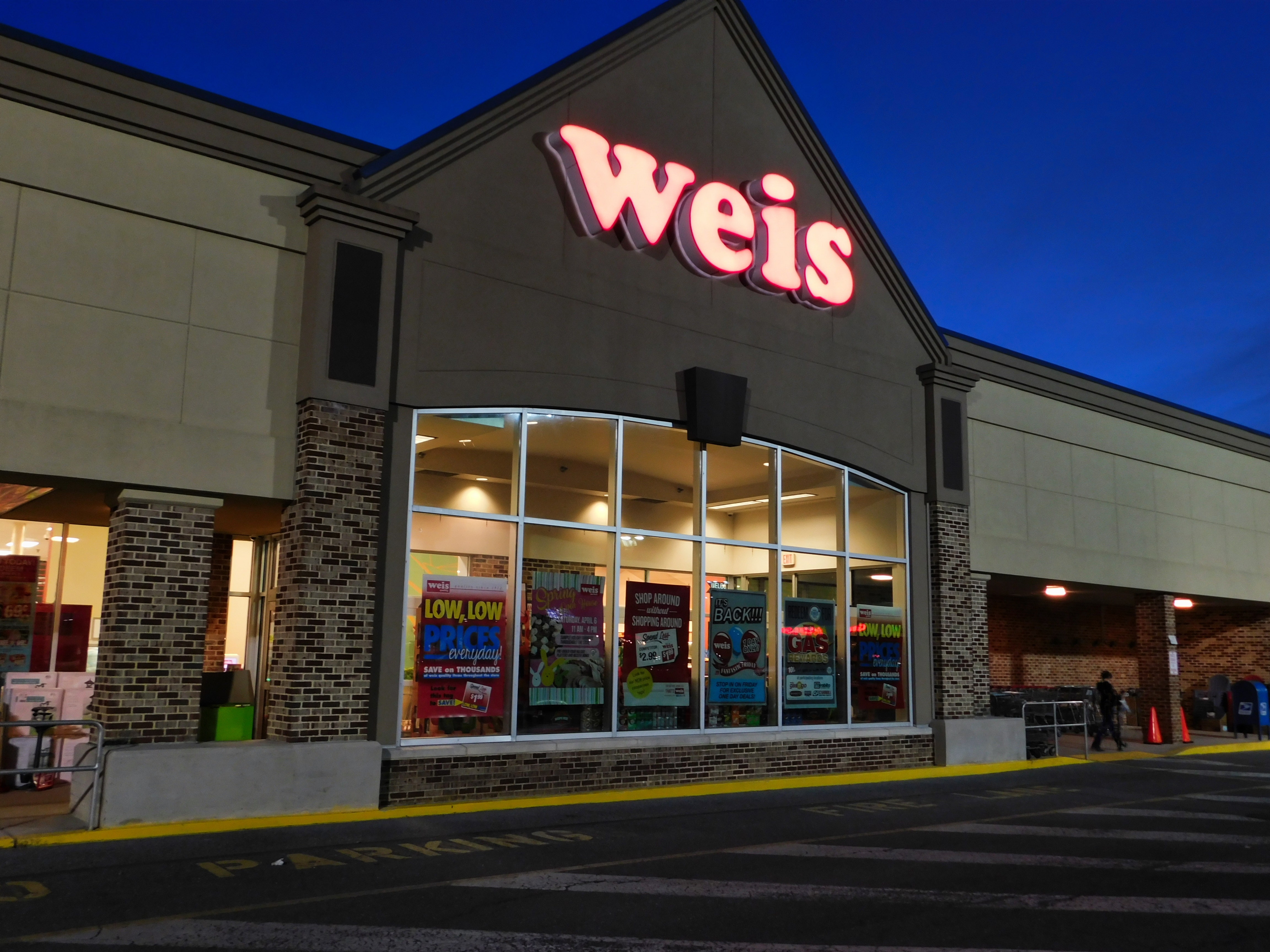 Weis Markets: Underbought Long And Overborrowed Short (NYSE:WMK)