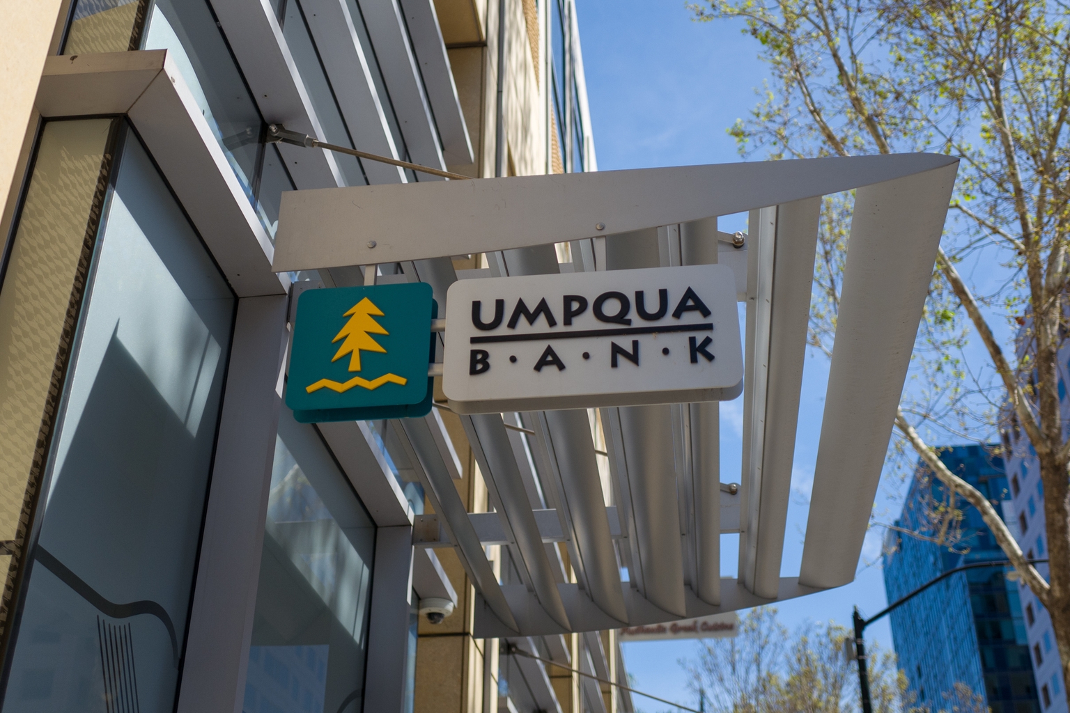 Columbia Banking System lands Overweight rating at Wells Fargo on