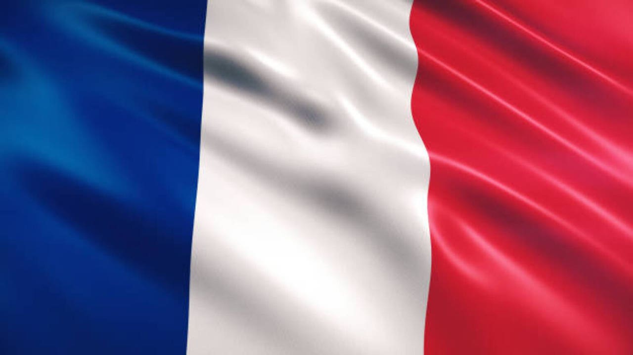 France's manufacturing sector improves in April