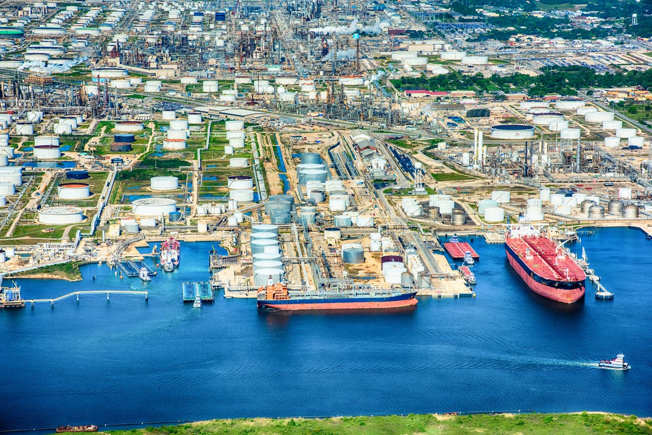 EPD Stock Making Sense Of The Navitas Midstream Acquisition (NYSEEPD