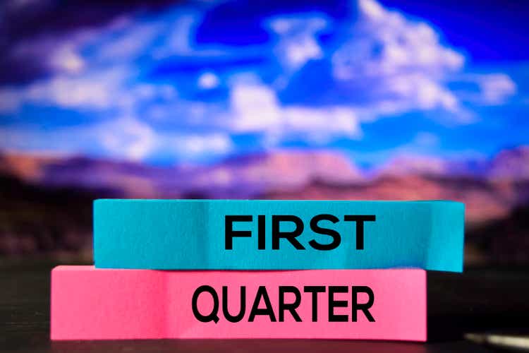 First Quarter on the sticky notes with bokeh background