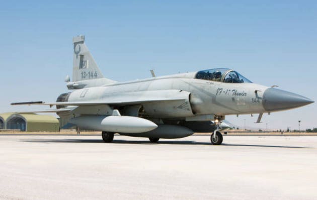 Pakistan deepens Saudi defense ties amid Iran conflict, Reuters reports