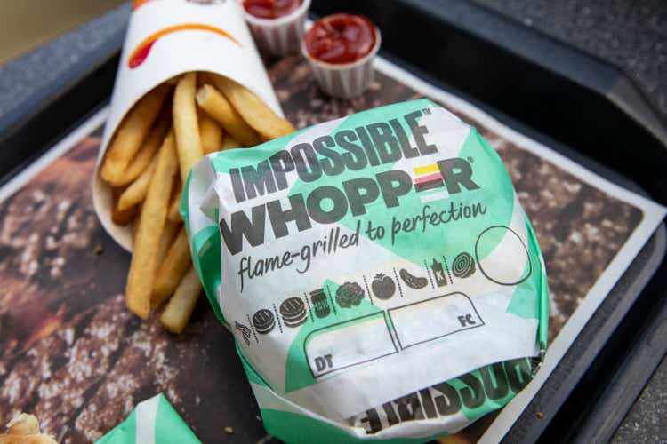 Burger King Begins Selling Meatless Whopper Across U.S.