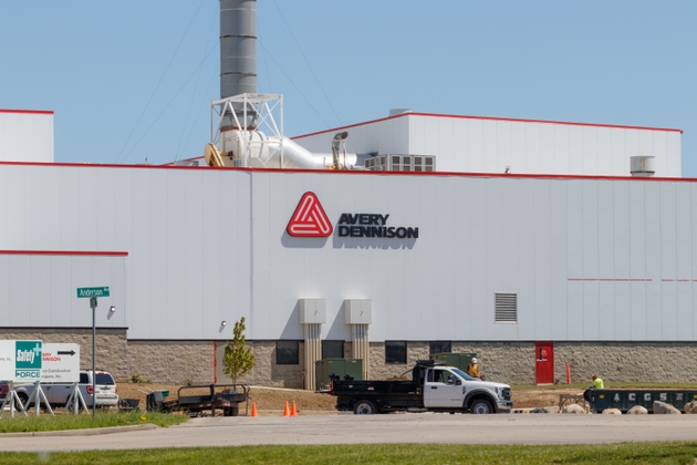 Avery Dennison tops profit estimates but slightly misses on sales