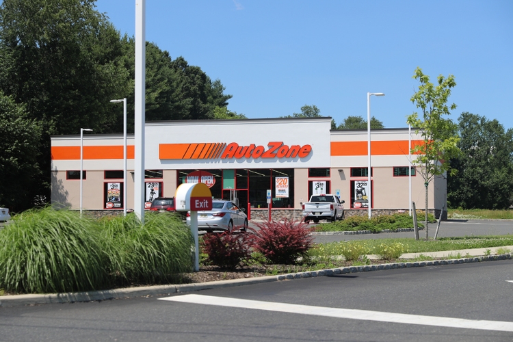 AutoZone A Share Cannibal Compounding Machine I Just Betted Big On (NYSEAN) Seeking Alpha