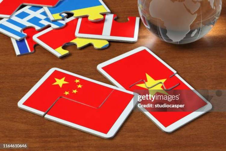China and Viet Nam Flags in puzzle