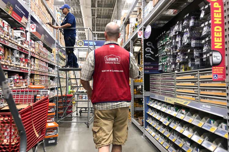 Home Improvement Retailer Lowe"s To Lay Off Thousands Of Workers