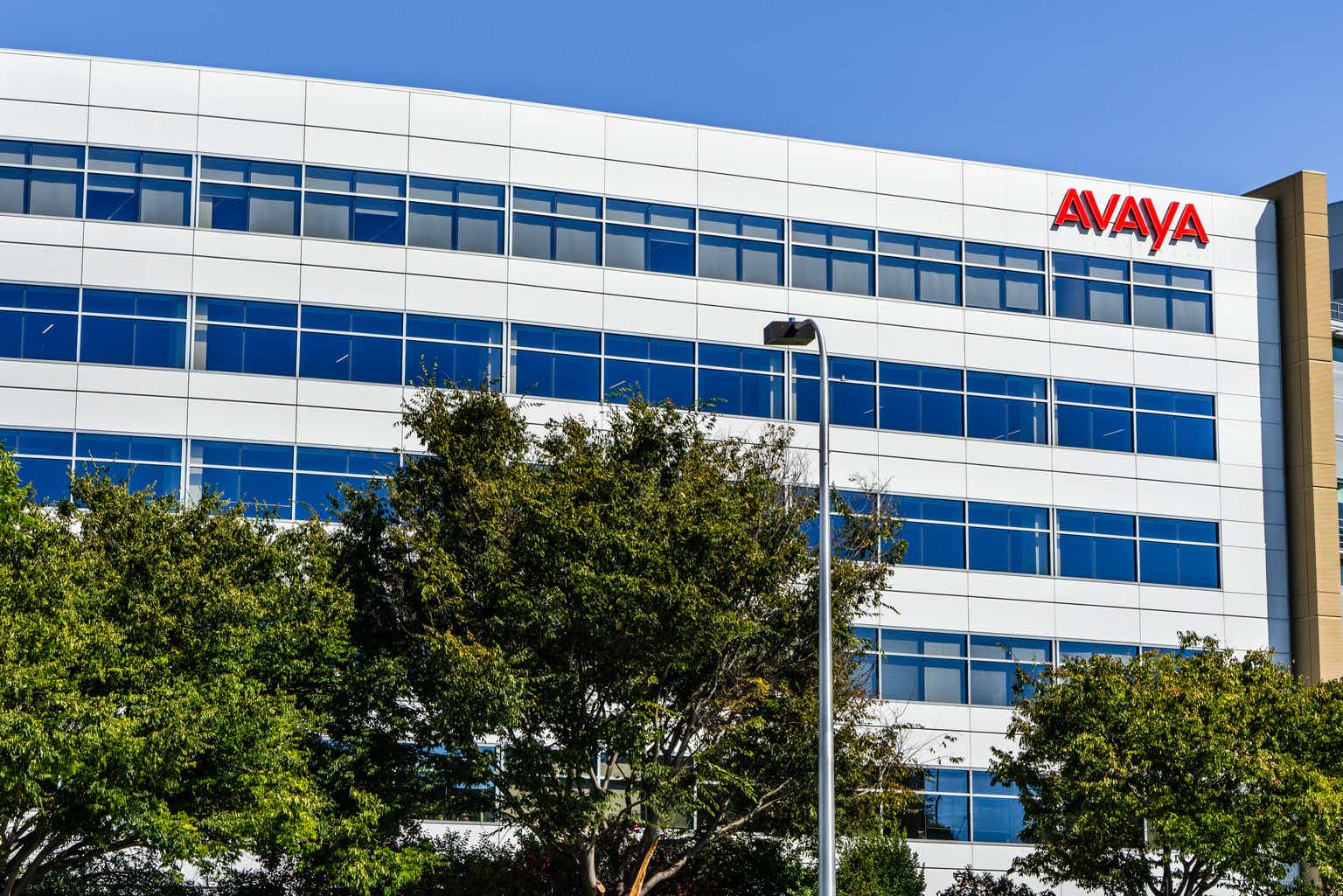 Avaya CEO To Get $6 Million Cash Award As Potential Bankruptcy Looms