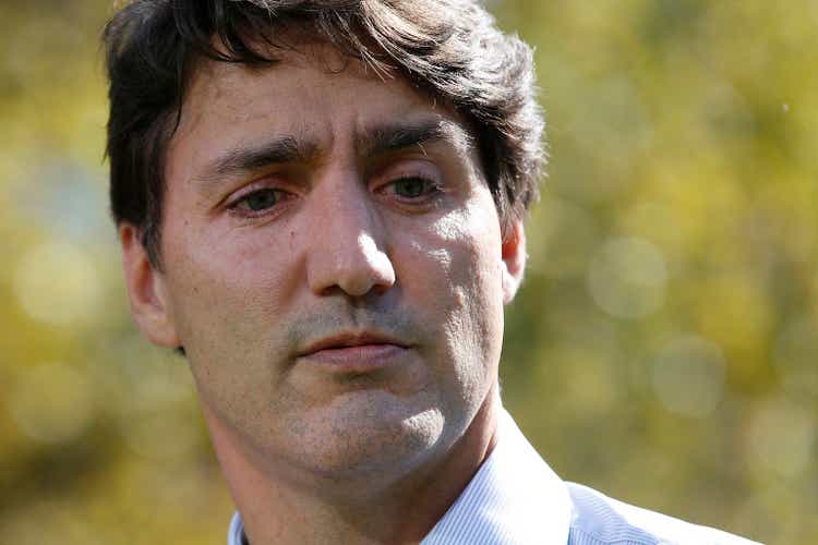 Prime Minister Trudeau Holds Media Availability After Racist Photos Are Uncovered