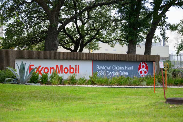 ExxonMobil Baytown Olefins plant in Baytown, near Houston, Texas, USA