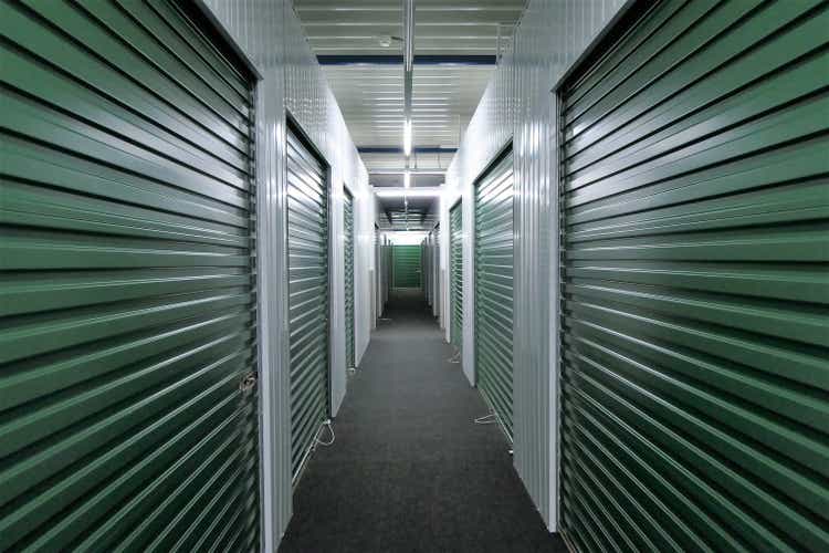 Hallway storage units