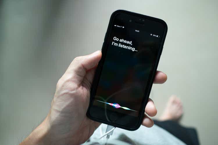 Apple plans major AI update for Siri to give users more control over apps: Bloomberg