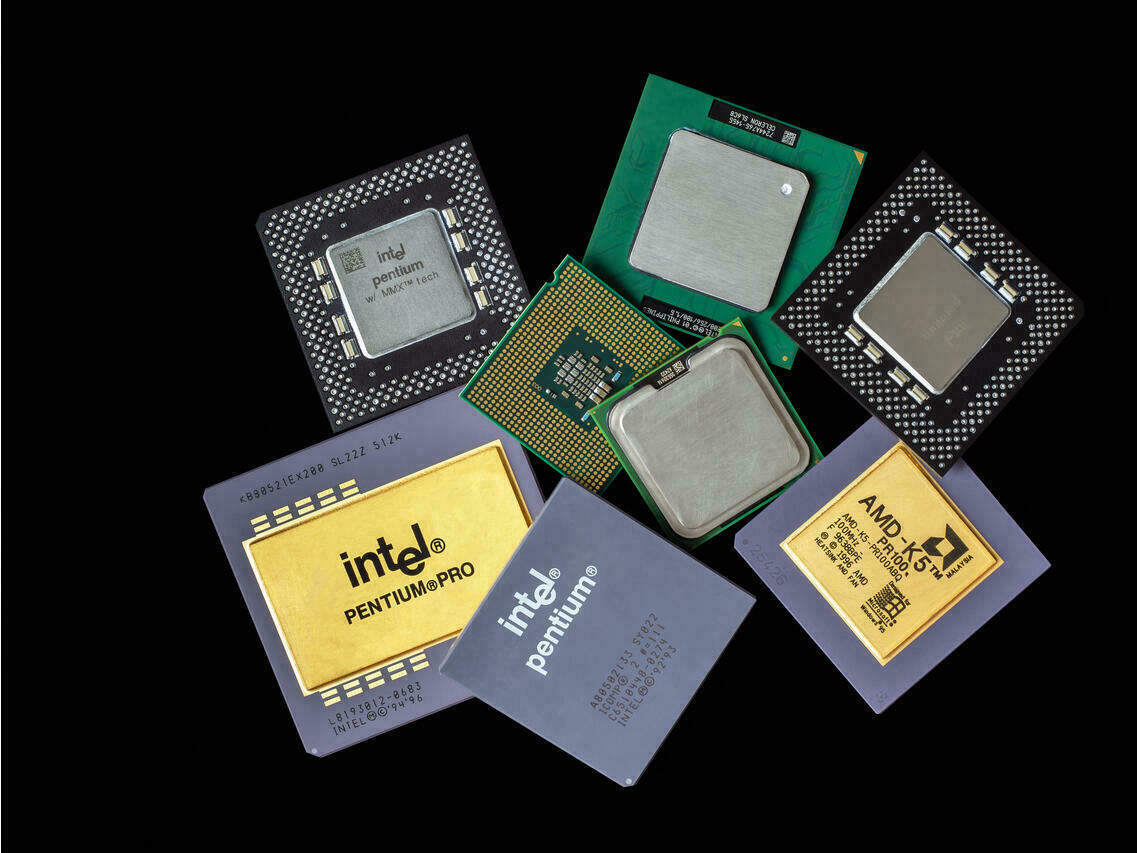 Intel Stock Forecast What S The Outlook As Market Share Is Lost To Amd Nasdaq Intc Seeking Alpha