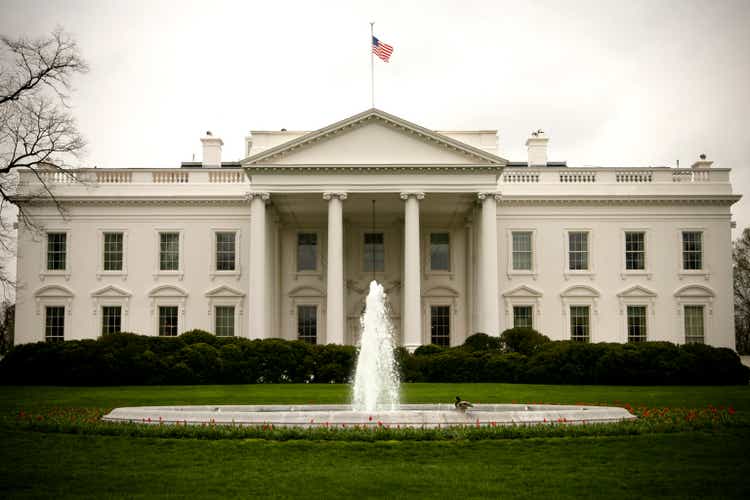 Landscape exterior front view of the White House