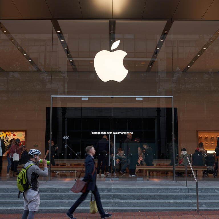 Apple Store in Downtown Portland