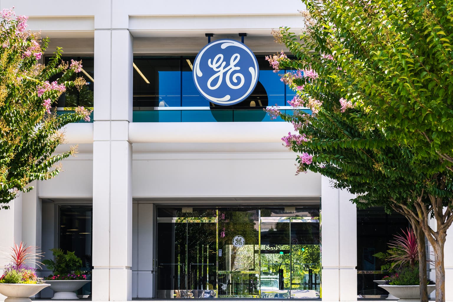 How GE Vernova Leads The Energy Market Shift