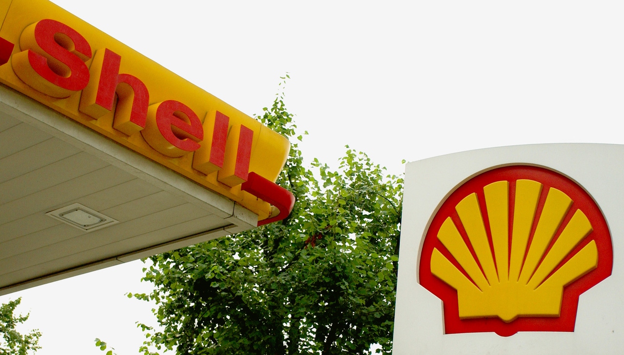 Shell's Earnings Still Tied To Oil, Not Growth